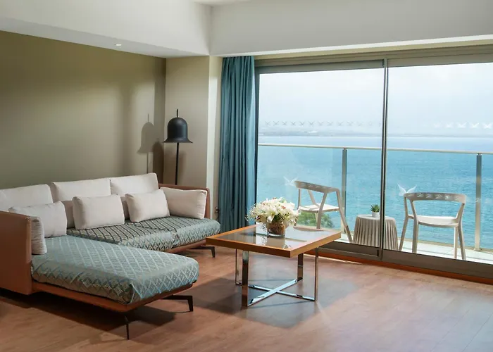 Liberty Otel Kuşadası